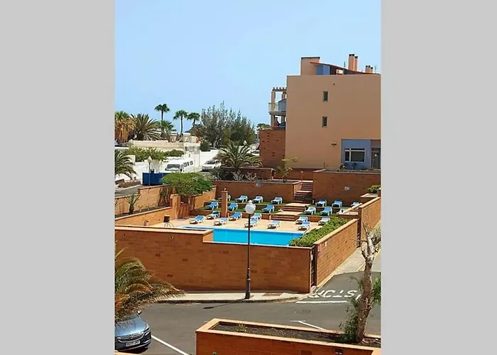 Amplio Apartamento En La Playa Del Esquinzo